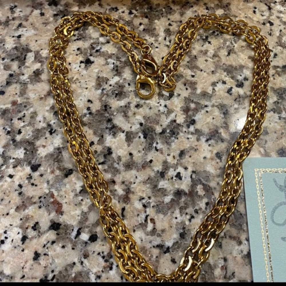 Felicie golden chain strap